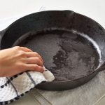 seasoning a cast iron pan